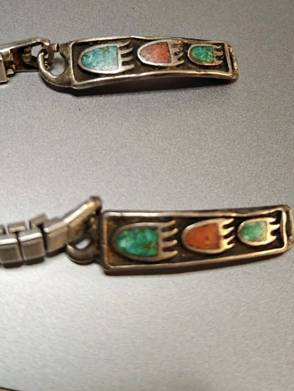 Old Native American Zuni watch tips sterling silver bear paws